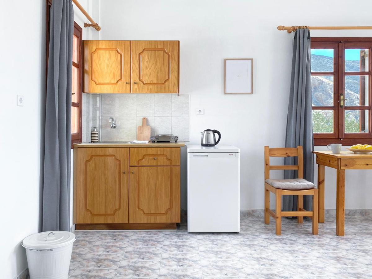 Almyra Villa Perissa  Bagian luar foto