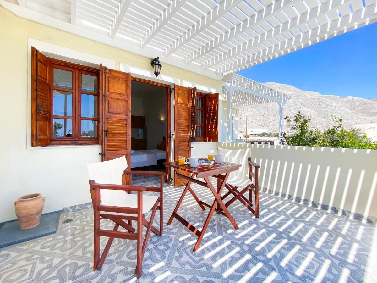 Almyra Villa Perissa  Bagian luar foto