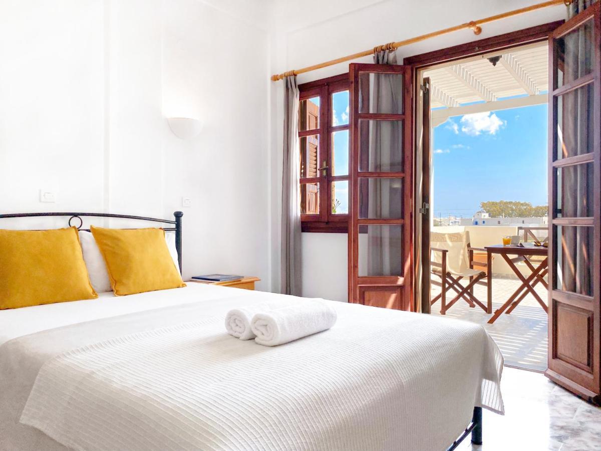 Almyra Villa Perissa  Bagian luar foto