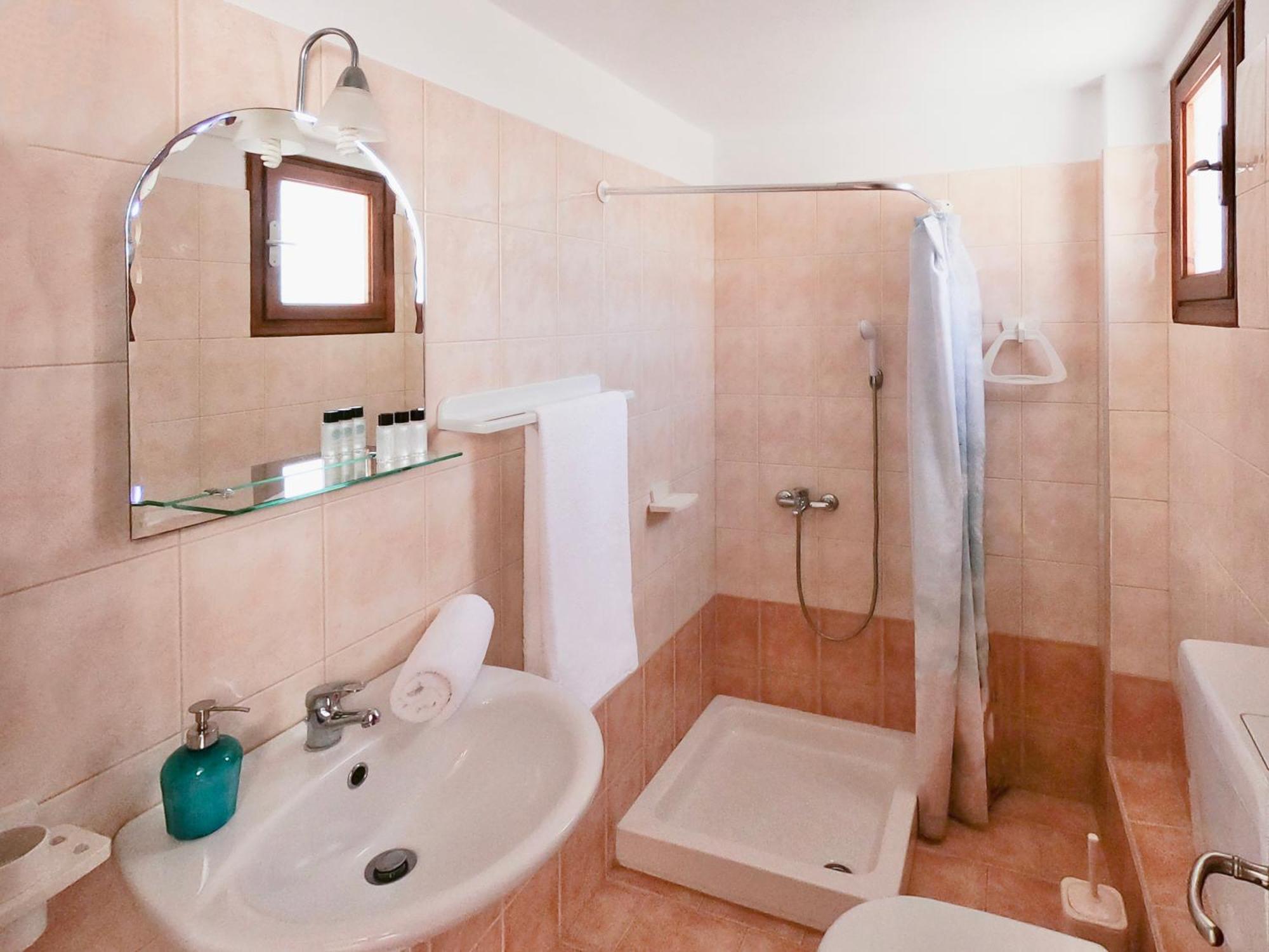 Almyra Villa Perissa  Bagian luar foto