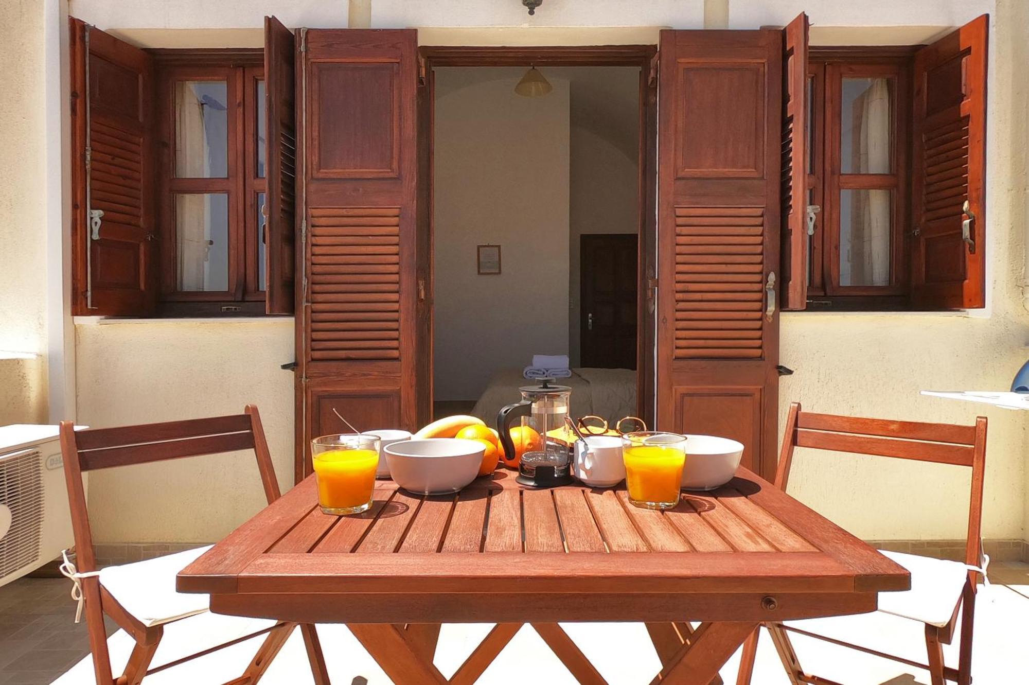 Almyra Villa Perissa  Ruang foto